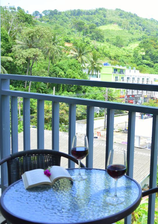 Sharaya Residence Patong الغرفة الصورة